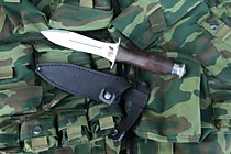 Нож "Кречет" рукоять дерево